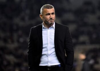 Qurban Qurbanov iki futbolçunu heyətdən qovub?