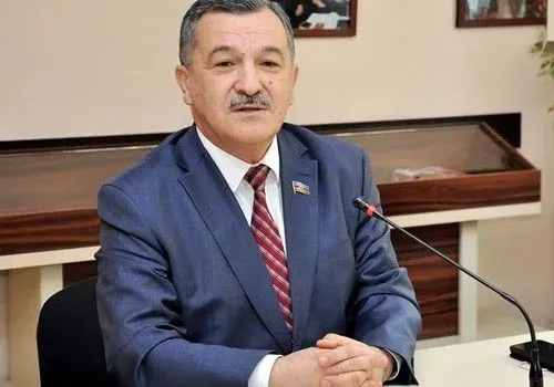 “Bakı ilə Sumqayıt arasında metro stansiyaları tikilsin” – Millət vəkilindən TƏKLİF