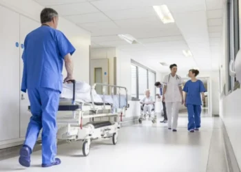 Bakıda avtobus hamilə qadını vurdu – Foto – Yeniləndi