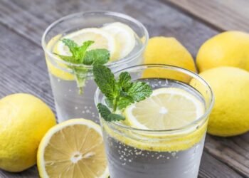 Hər gün limon suyu içməyin faydaları