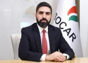 Rövşən Nəcəf İlkin Rəhimovu işdən çıxardı – FOTO