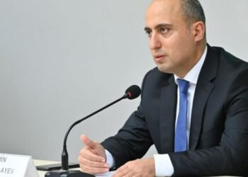 Bu məktəblər gələn ildən distant təhsilə keçəcək