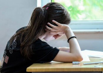 11 abituriyent imtahana gizli cihazla necə girib? – DİM AÇIQLADI