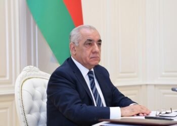 Baş nazirdən Bəylər Eyyubovla BAĞLI QƏRAR