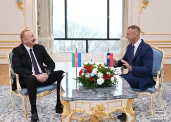 İlham Əliyevin Rixard Raşi ilə təkbətək və geniş tərkibdə görüşü olub – FOTO