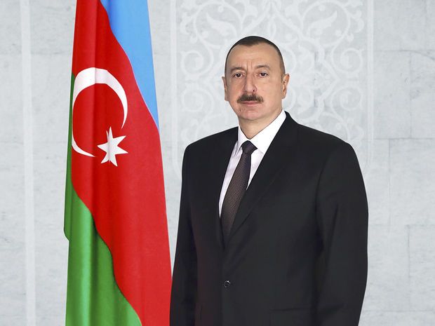 İlham Əliyev Tailand kralını TƏBRİK ETDİ