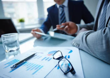 Azərbaycan Mərkəzi Bankı “Eliko”nun vəzifəli şəxsini cərimələdi