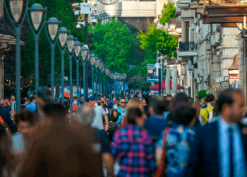 Azərbaycanda yaşlı əhalinin sayı artır