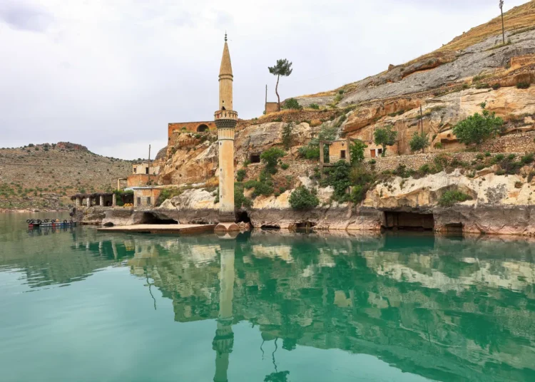 Şərqin incisi sayılan, turistlərin heyran qaldığı Halfeti – FOTOLAR