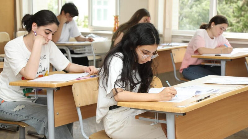 Qəbul imtahanlarının vaxtı dəyişdirilir? – RƏSMİ CAVAB