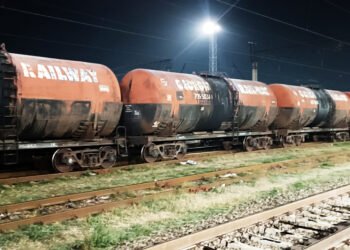 Ermənistana yanacaq daşıyan yük qatarı Böyük Kəsik stansiyasından yola salındı