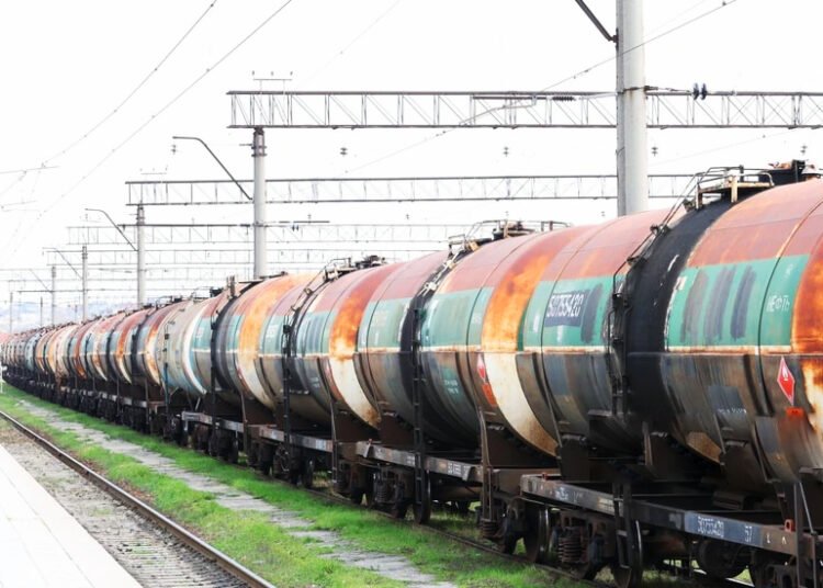 Azərbaycandan Ermənistana yanacaq ixracı başladı - ilk partiya yola salındı