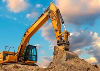 İllərin qəzalı binaları tarixə qovuşur: Böyük söküntü BAŞLAYIR