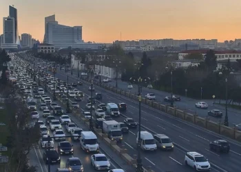 Paytaxtın bəzi küçələrində sıxlıq müşahidə olunur – 17.12.2025