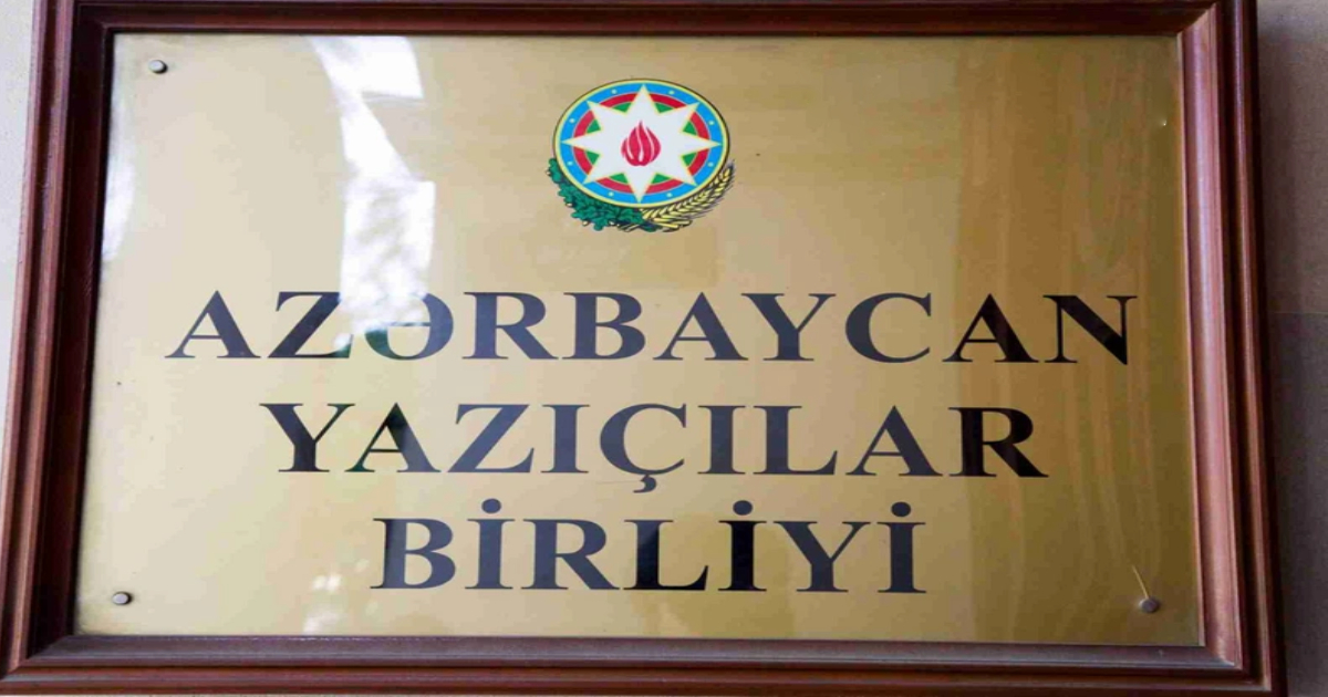 Otuza yaxın şair-yazıçı AYB-dən çıxarıldı