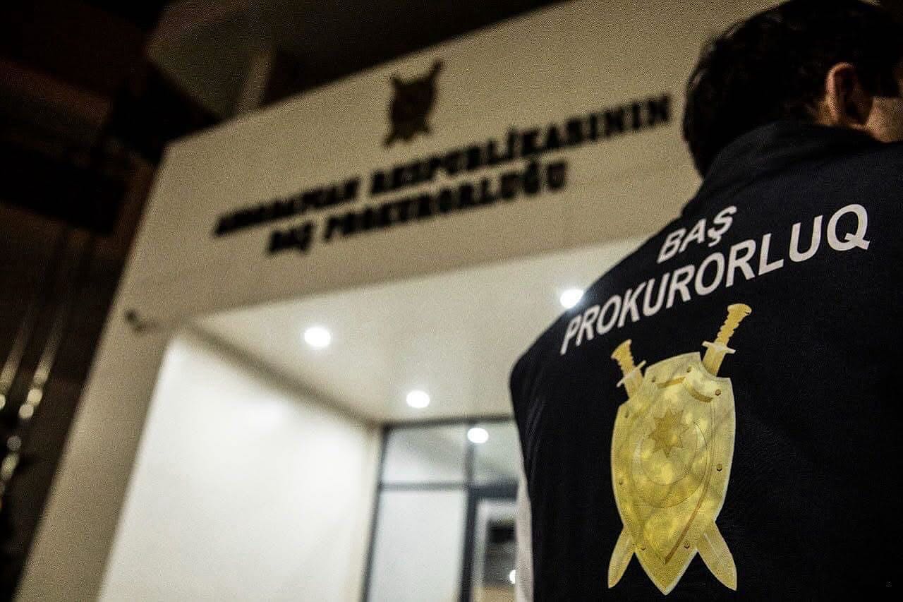Beynəlxalq axtarışa verilmiş daha iki şəxs ölkəmizə ekstradisiya olundu