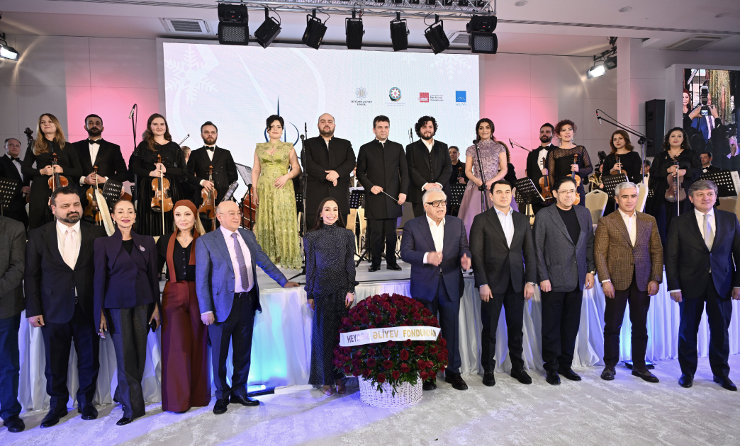 Leyla Əliyeva “Qış nağılı”nın açılışında – FOTO