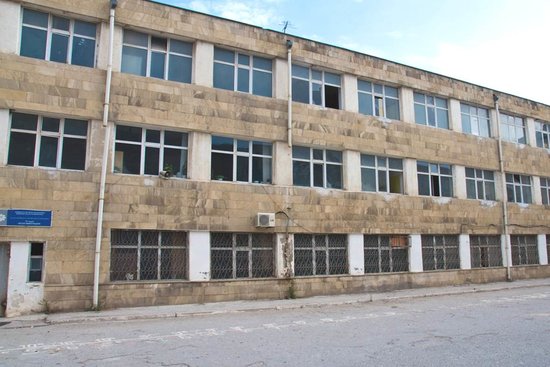 Sumqayıtda peşə məktəbinin yerində yaşayış binası tikilir? – Rəsmi CAVAB