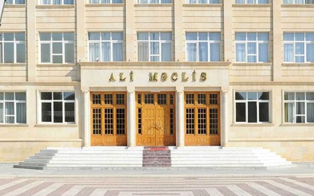 Naxçıvan Ali Məclisində 43 deputat qaldı