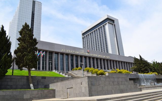 “Pulsuz hüquqi yardım haqqında” qanun layihəsi hazırlanıb