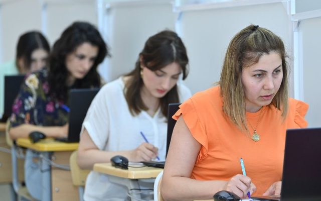 Sertifikatlaşmadan keçməyən müəllimlər köməkçi təyin edilsin! – TƏKLİF