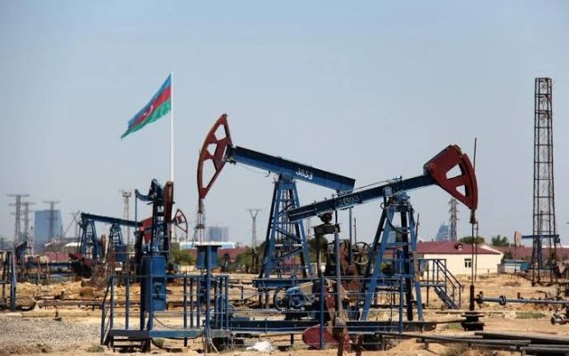 Azərbaycan neftinin qiyməti 131 dolları ötüb