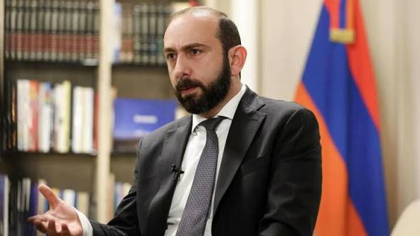 Türkiyə ilə sərhəd istənilən an açıla bilər – Ararat Mirzoyan
