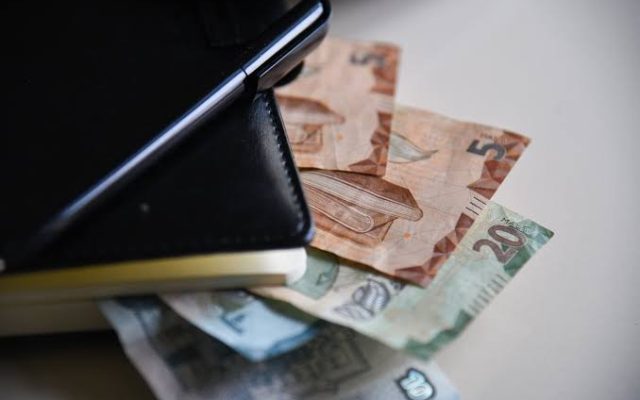 Zəruri olmayan xərclər üçün borc götürməyin – Mərkəzi Bank