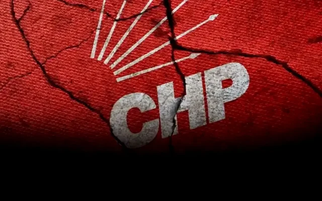 CHP-də 48 nəfər partiyadan xaric edildi – tanınmış siyasətçilər də siyahıdadır