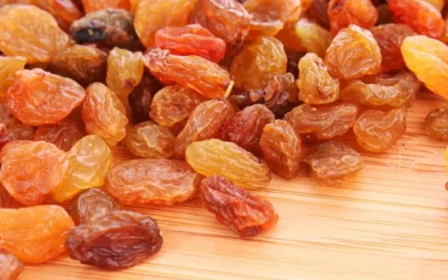 Hər gün kişmiş yeməyin faydaları