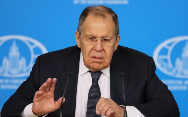 Lavrov “rəngli inqilablar” barədə xəbərdarlıq etdi